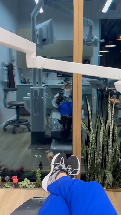 Bowtie Dental Studio - The TV! - General Dentistry Near Me - Brooklyn, New York