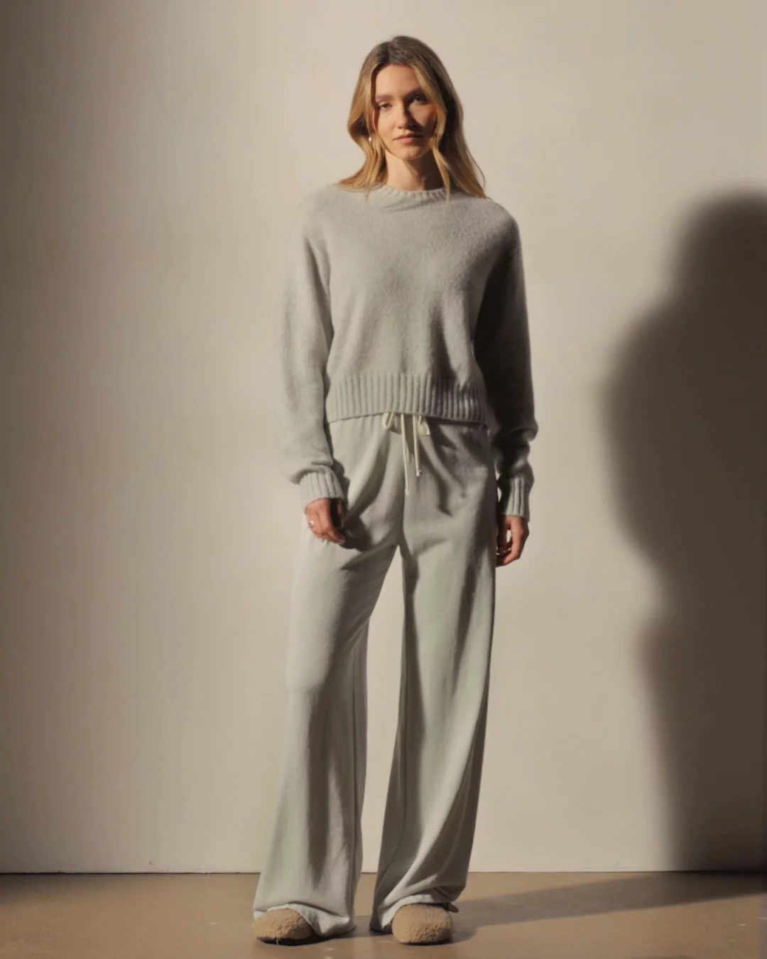 トレーナー/スウェット searoomlynn Vintage Fabric Loose Long-T Vintage French Terry Wide Leg Sweatpant - Celery Pigment | James
