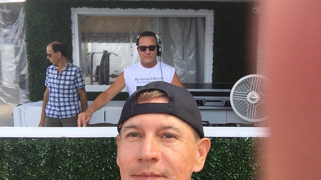 Canteen - This DJ is great .. he took me back to the good ol' days .. - Diners Near Me - Fire Island, New York