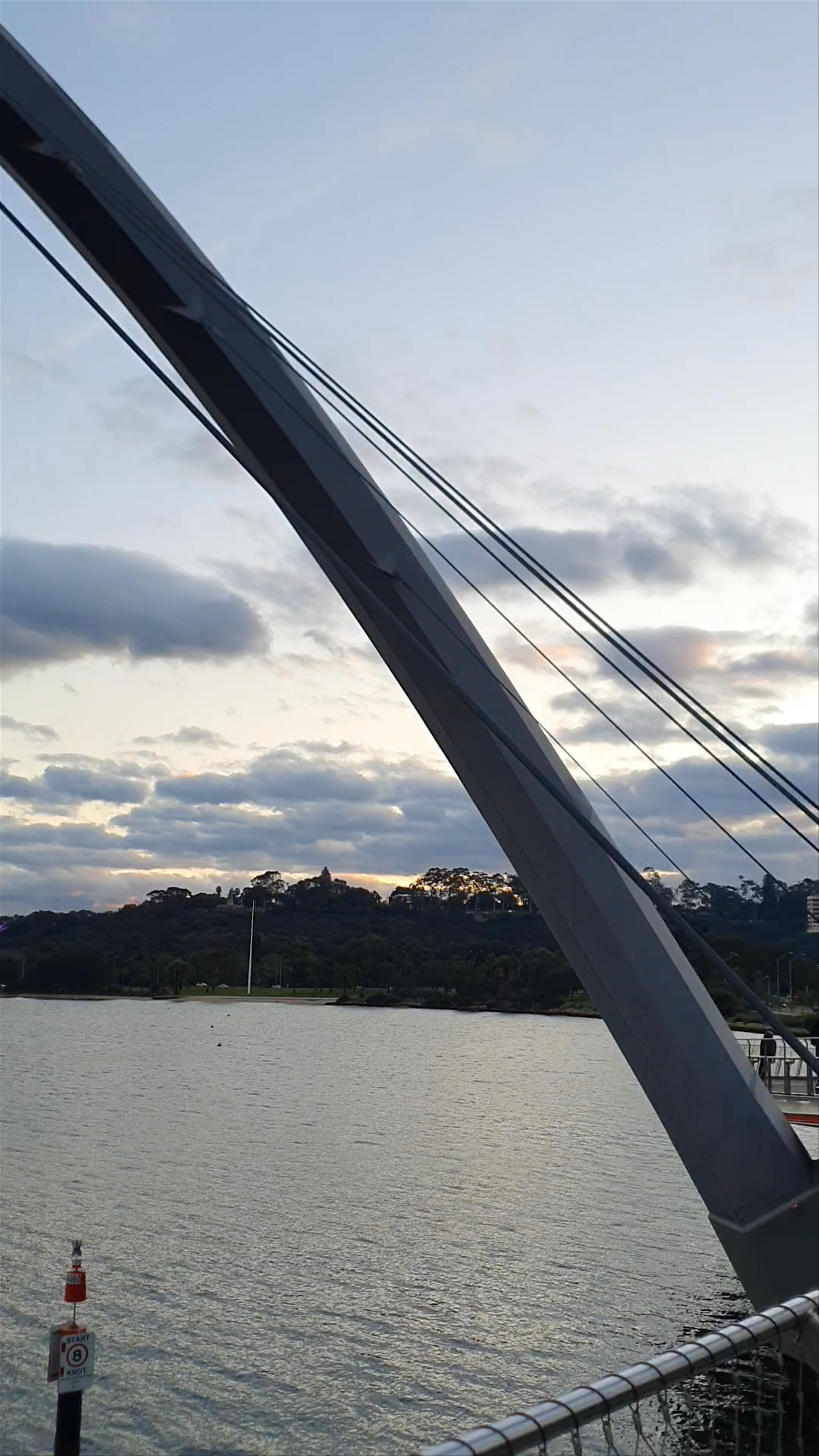 Elizabeth Quay Bridge