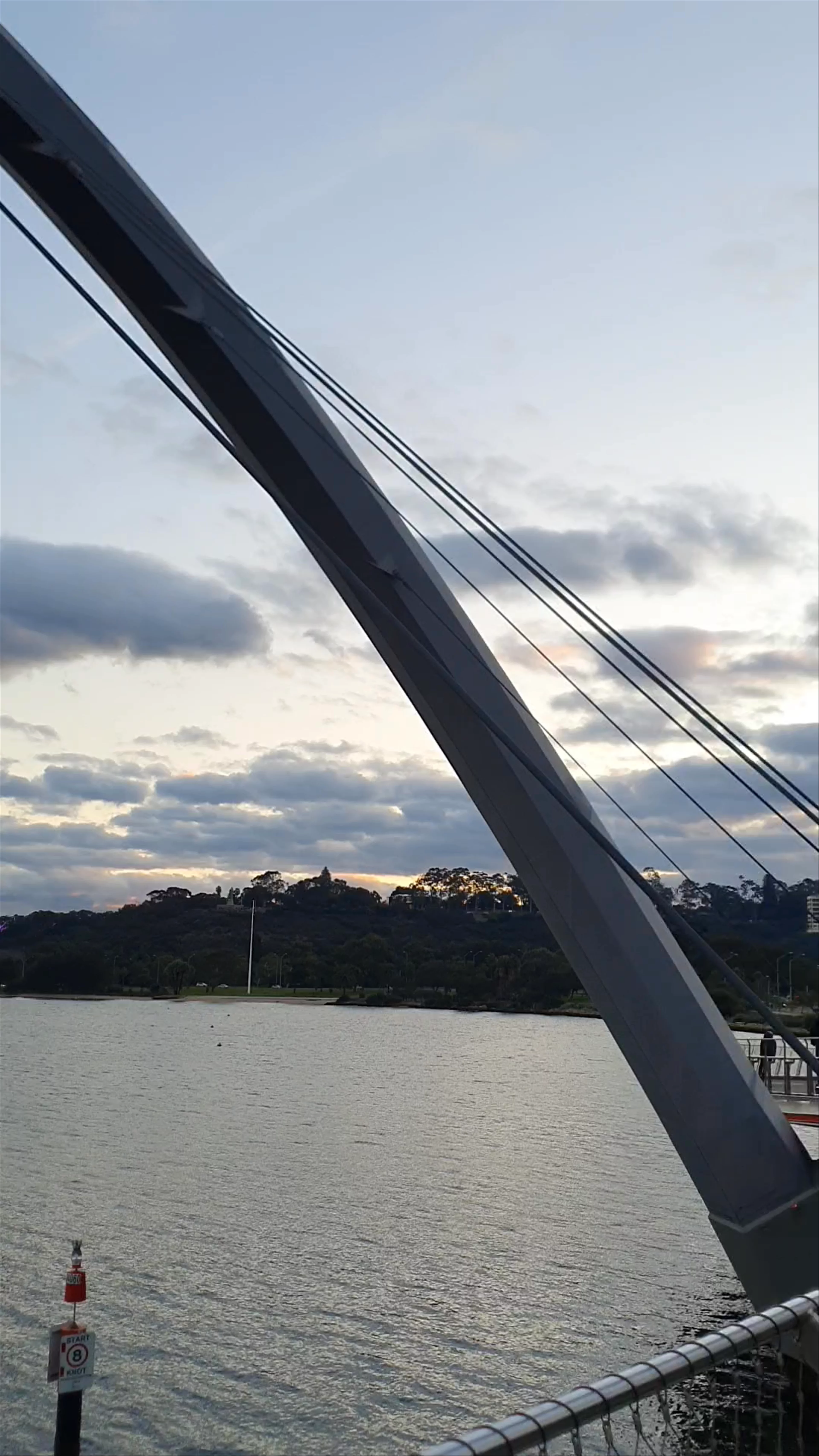 Elizabeth Quay Bridge