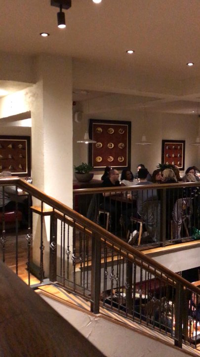 Nando's - This place looks posh for a Nando's.   It's even more posh sounding when you concider that we are in Staines - Chicken Shop Near Me - Staines, SRY