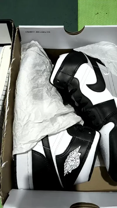 Nike Jordan 1 Mid Pack 3 Pezzi  42.5-42-42