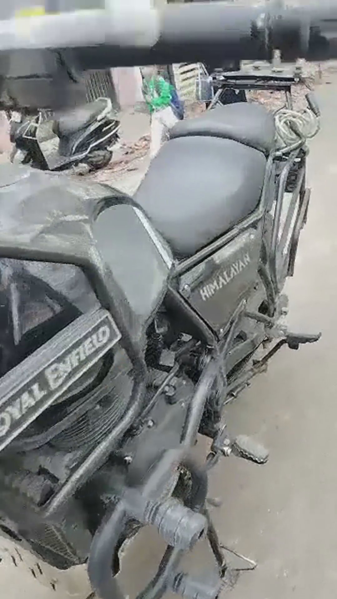 Walk-around video thumbnail