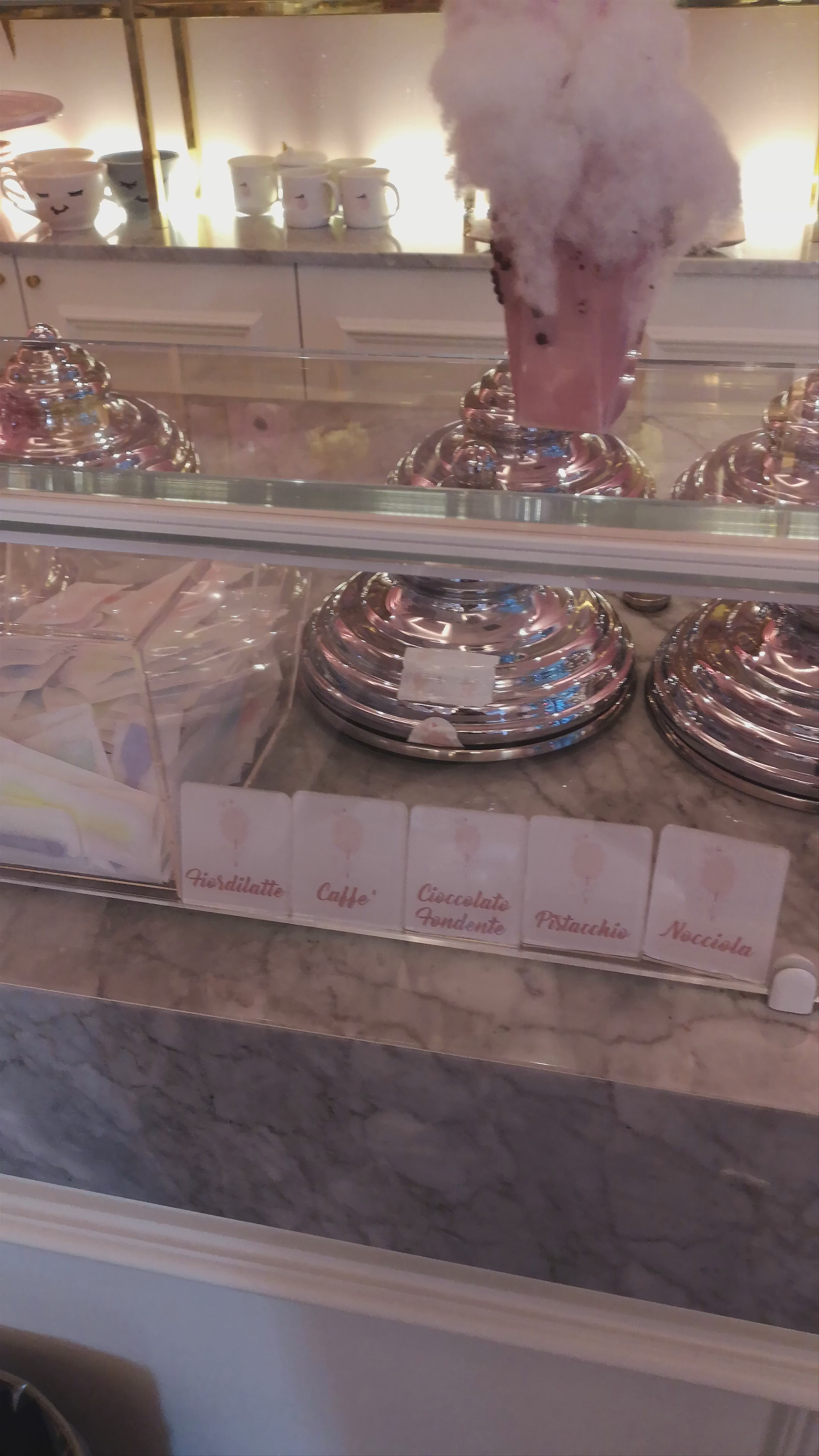 Jérôme Chocolat in Bari: A Sweet Italian Dessert Haven