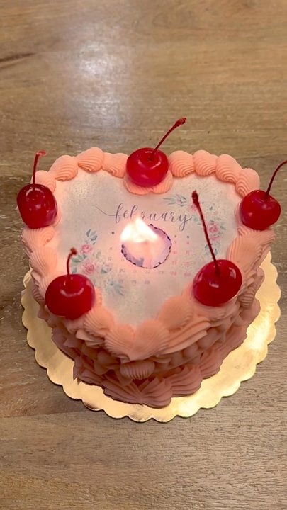 Sweetmade - Burn away cake - Custom Cakes Near Me