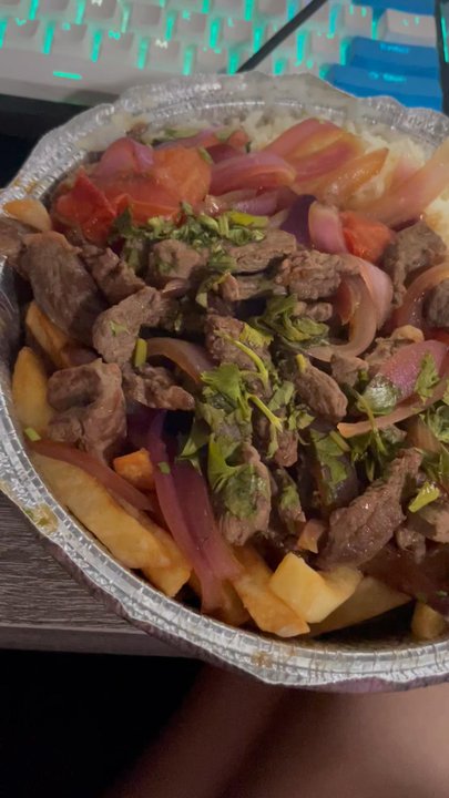 La Palma Restaurant - Sports Bars Near Me - Freeport, New York