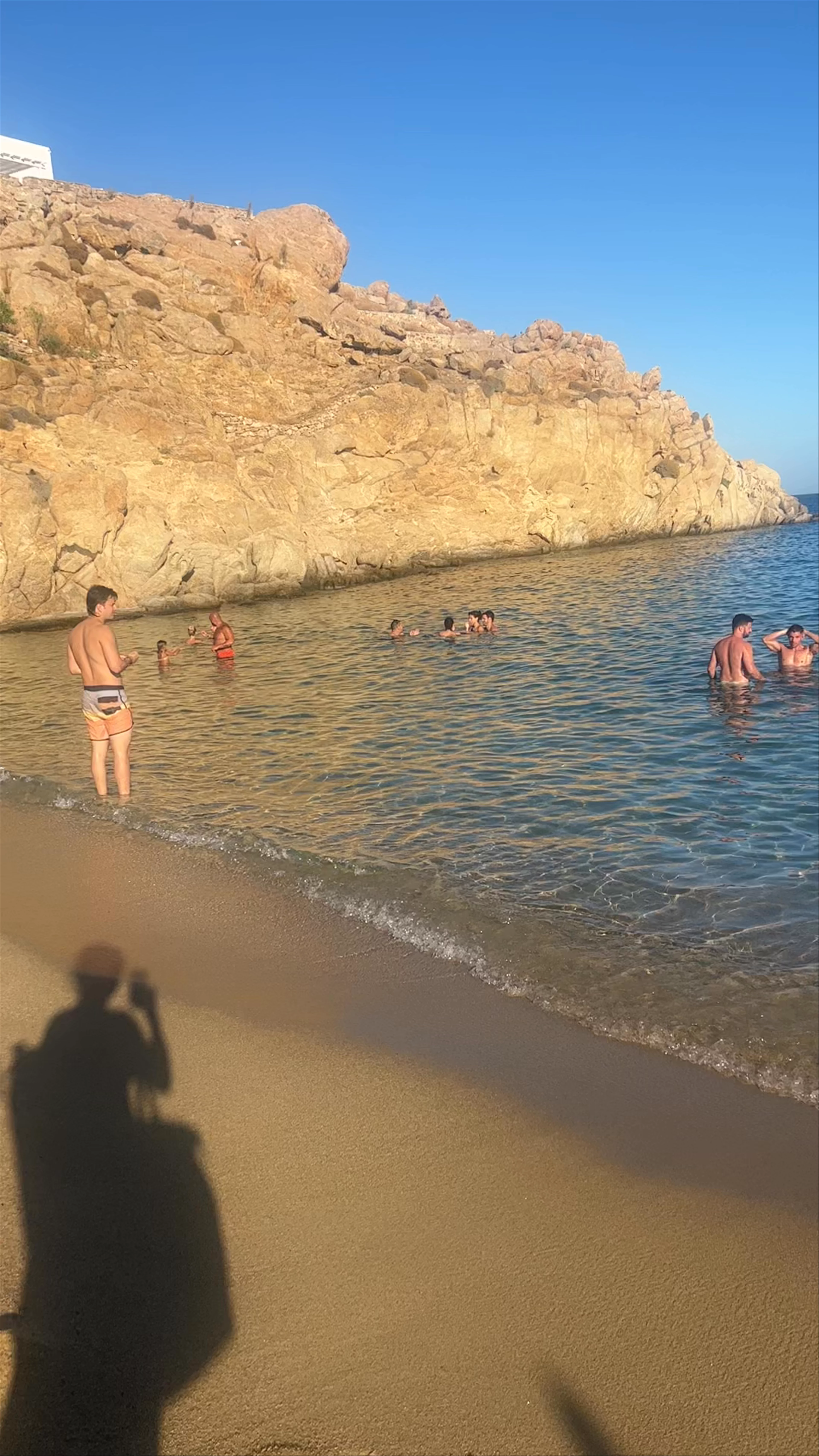 Super Paradise Beach