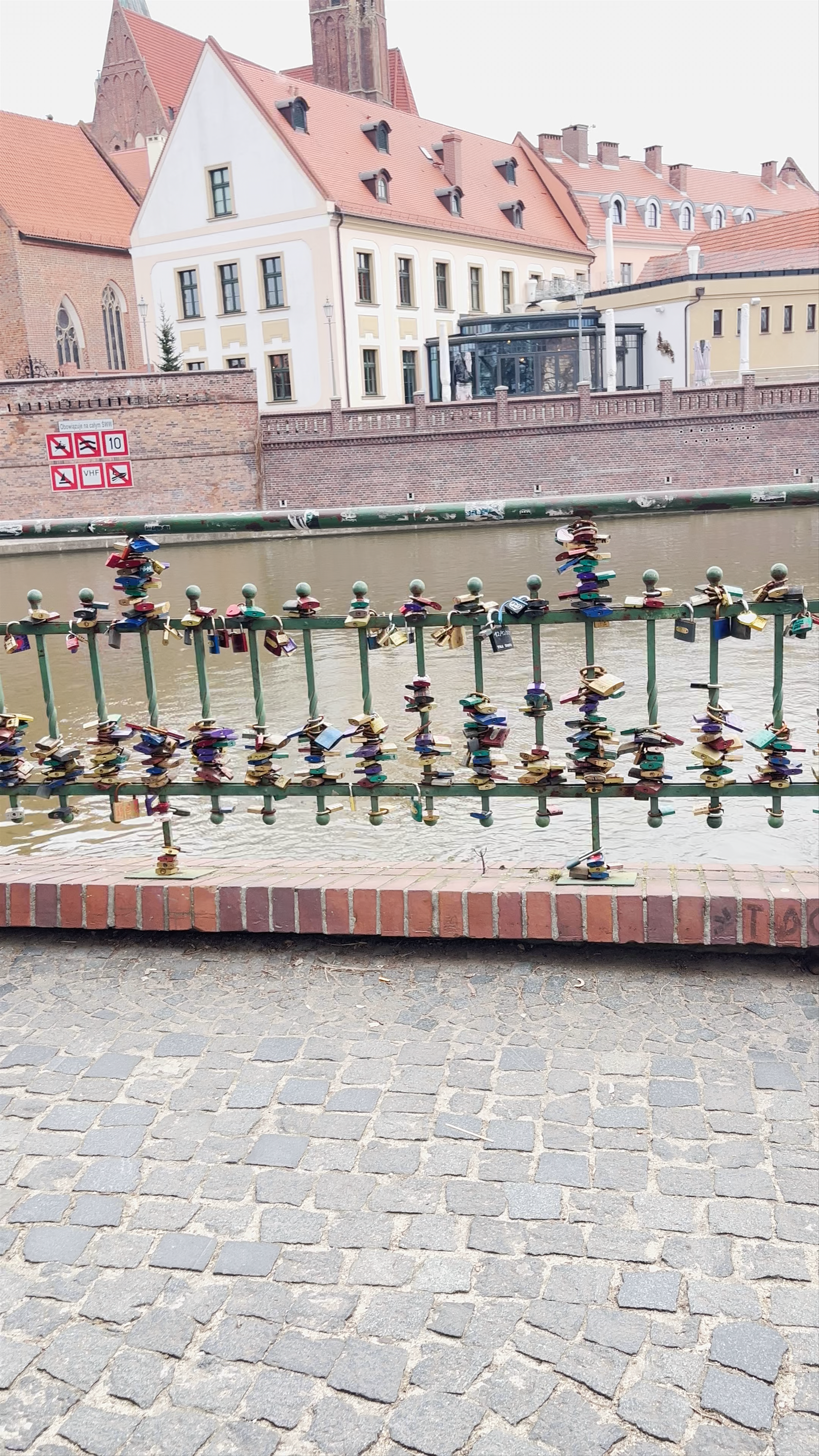 Ostrów Tumski in Wrocław: Romantic Locks by the Oder River