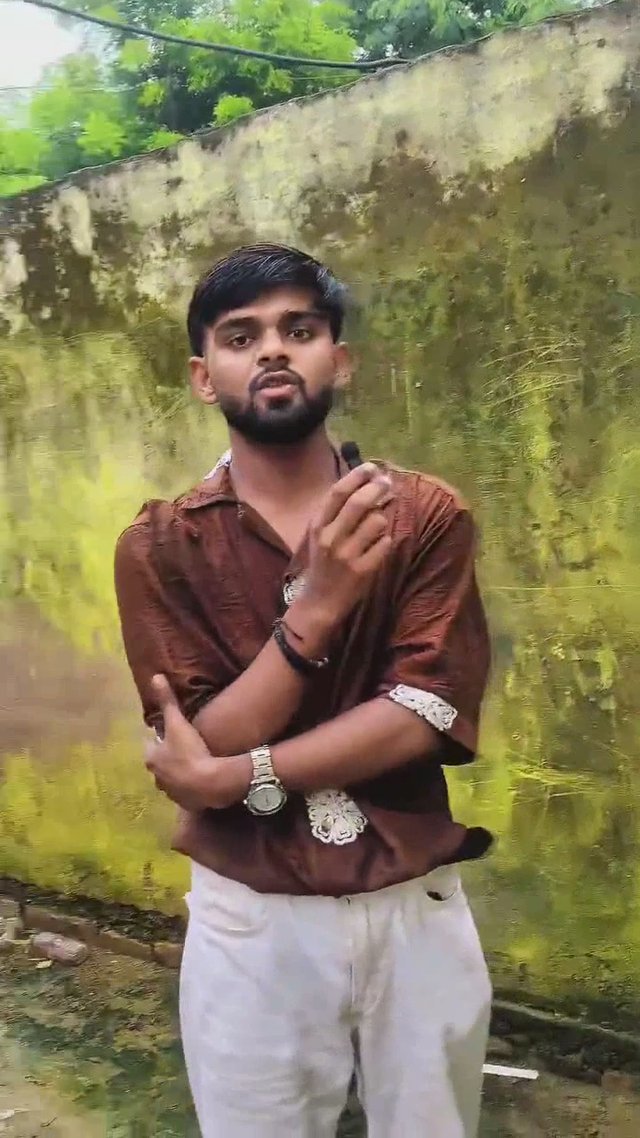 मोरैना में सरकारी स्कूलों की बदहाली