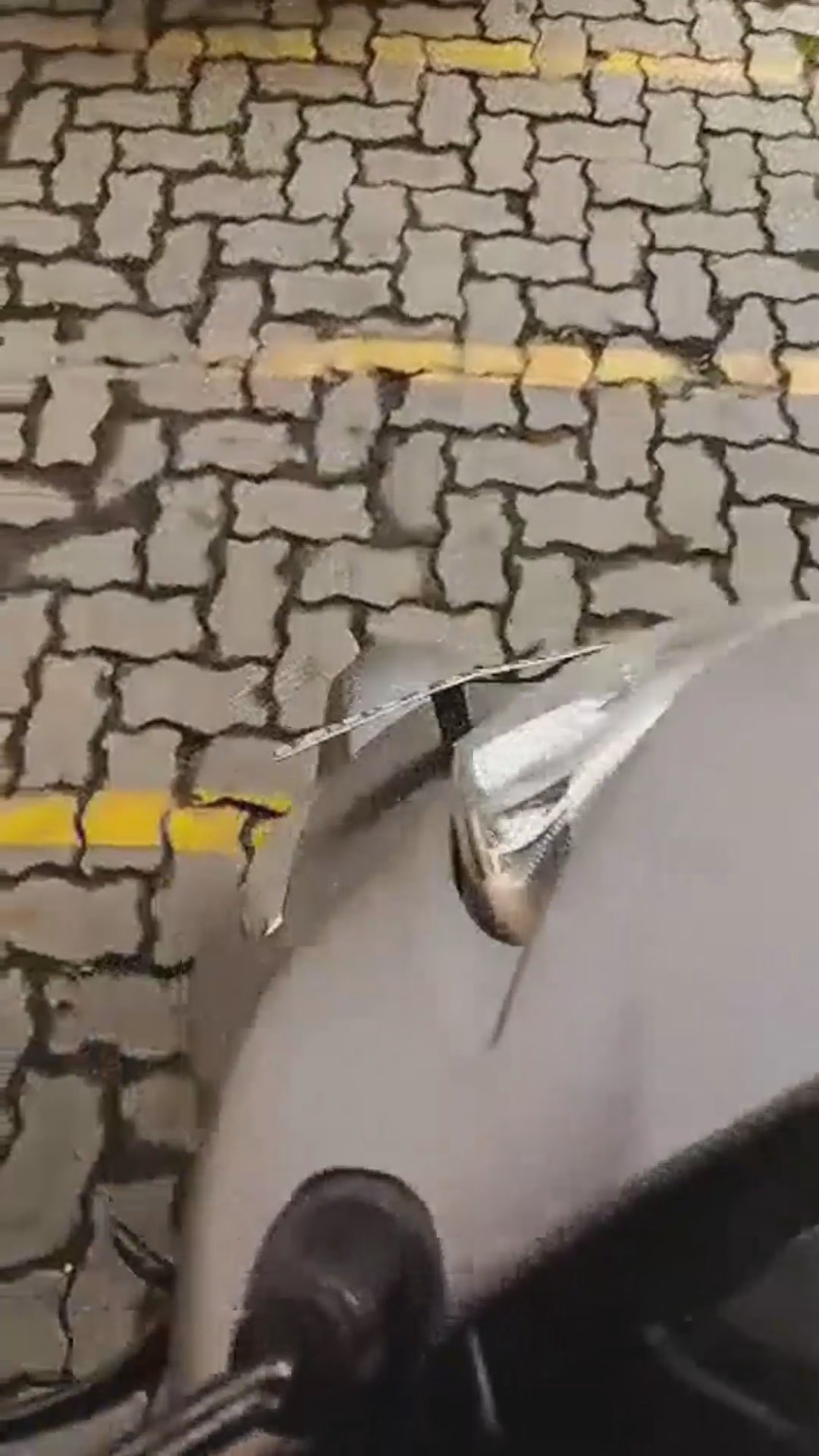 Walk-around video thumbnail