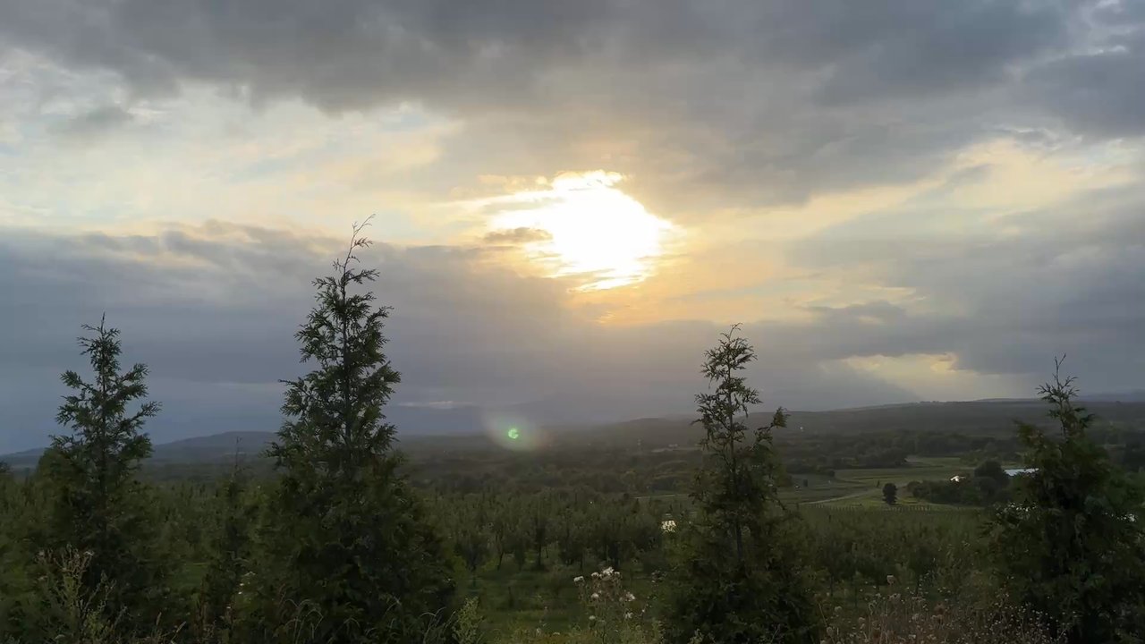 Klocke Estate - Just a beautiful view - Distilleries Near Me - Hudson, New York