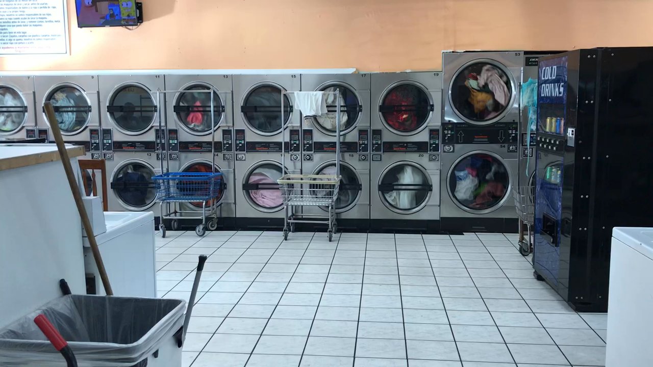 RJ Coin Laundry - Laundromat Near Me - Reseda, California