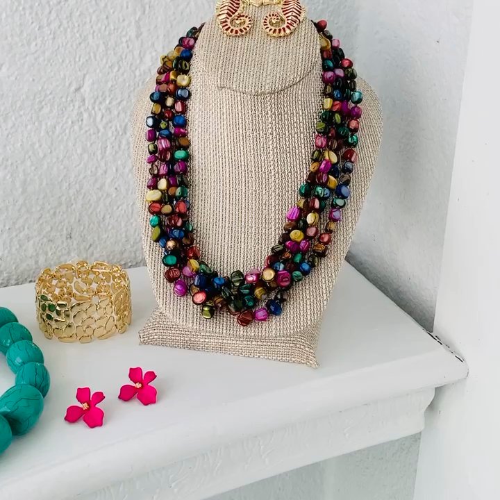 Off Worth - $10 jewelry in our courtyard. - Jewelry Near Me - West Palm Beach, Florida