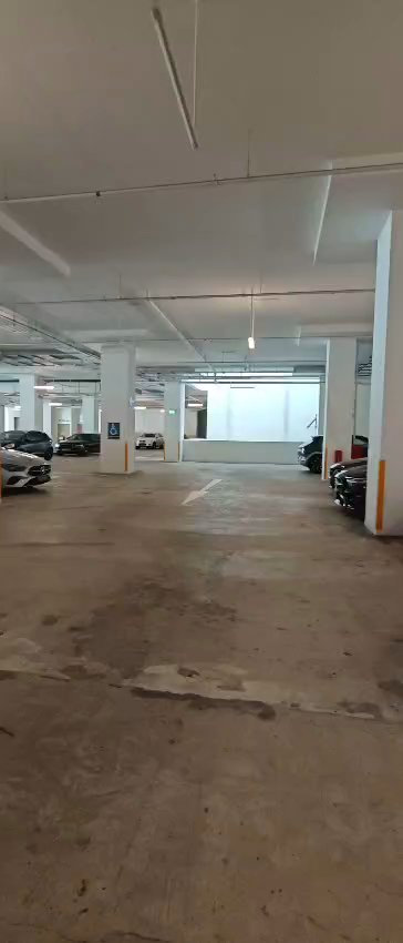 Light Industrial (B1) for Rent in  Interlocal Centre - Image 21