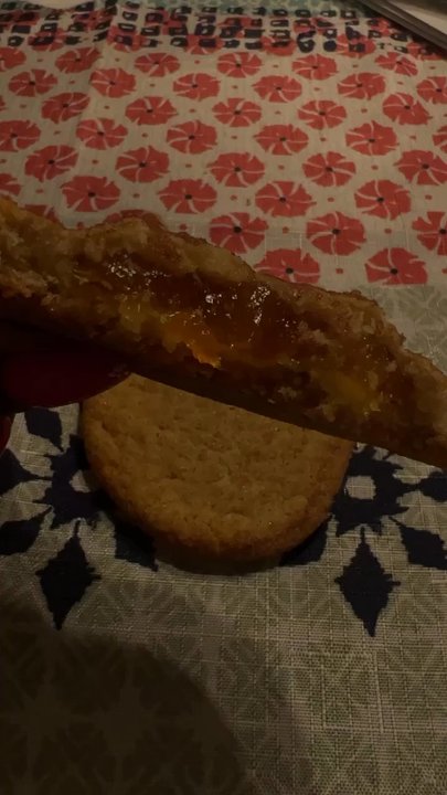 Insomnia Cookies - Peachy Cobbler Filled Deluxe - Desserts Near Me - Cleveland, Ohio