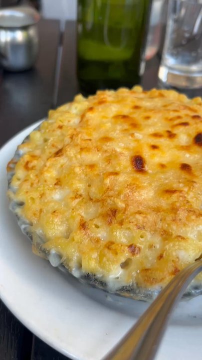 The Smith - Mac n cheese - New American Near Me - New York, New York