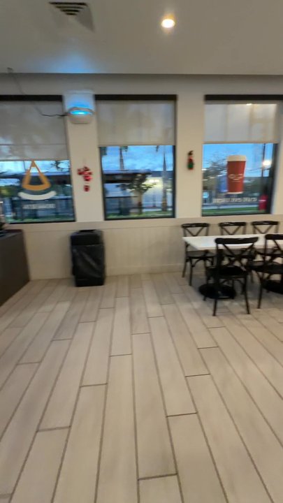 CAO Bakery & Cafe - Inside - Cuban Near Me - Hollywood, Florida