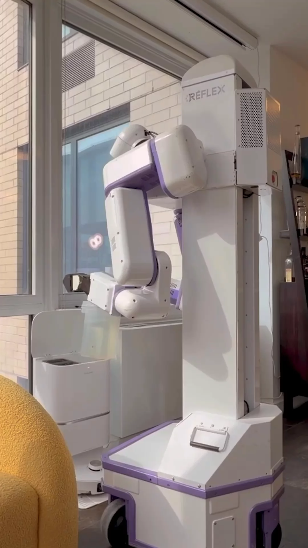 Reflex Humanoid Robot - Affordable humanoid manipulator photo 2