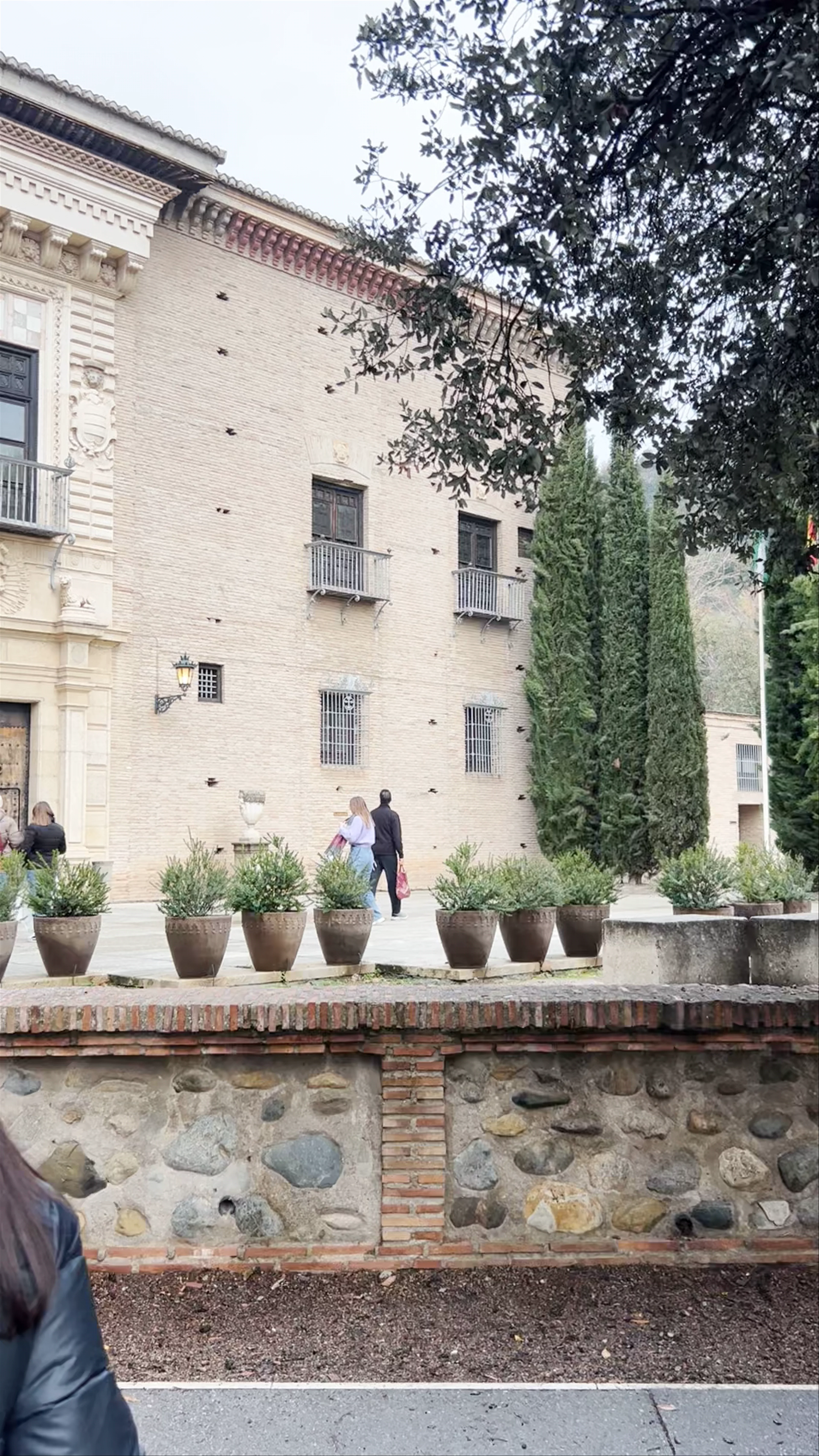 Palacio de los Córdova, Cuesta del Chapiz