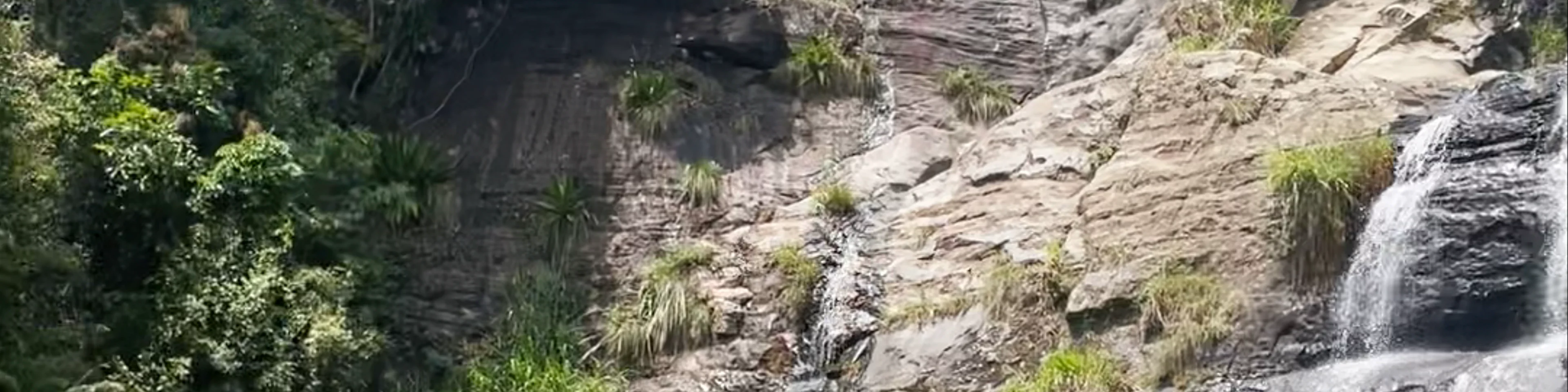 Diyaluma Falls