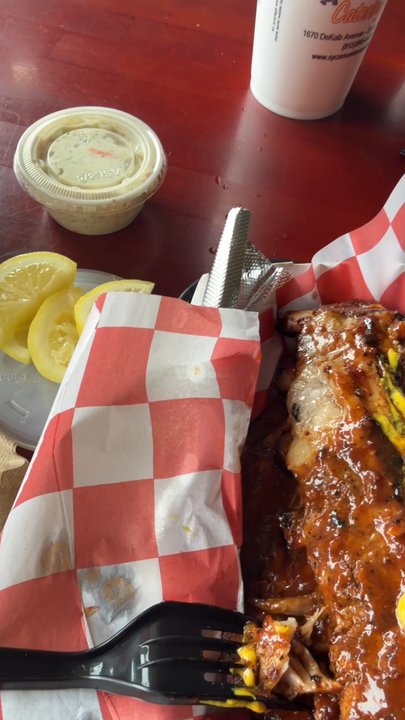 Tom & Jerry's - Bbq diner - American Near Me - Sycamore, Illinois