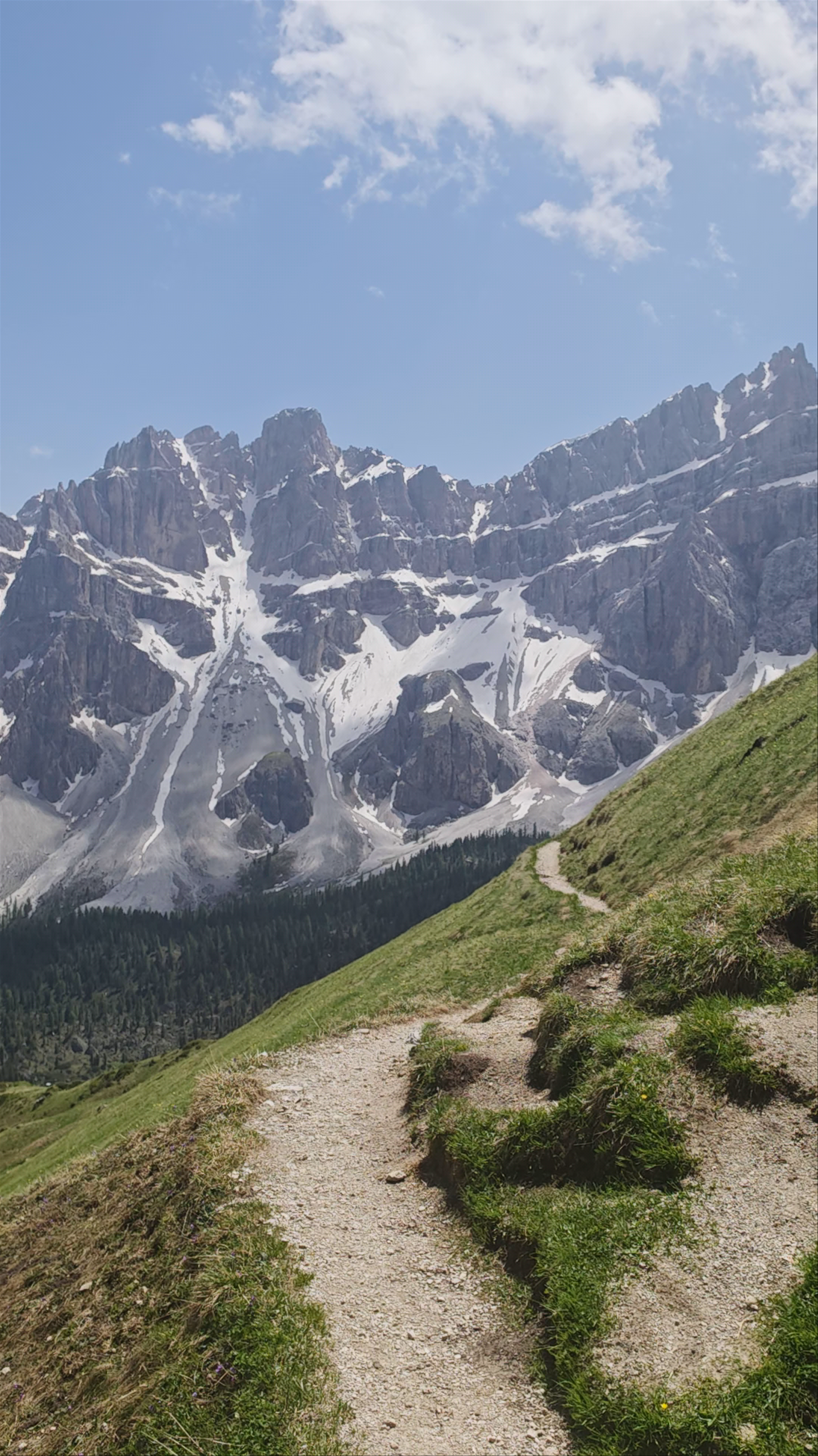 Mountain Hike at Medalgesjoch, Lungiarü, Italy