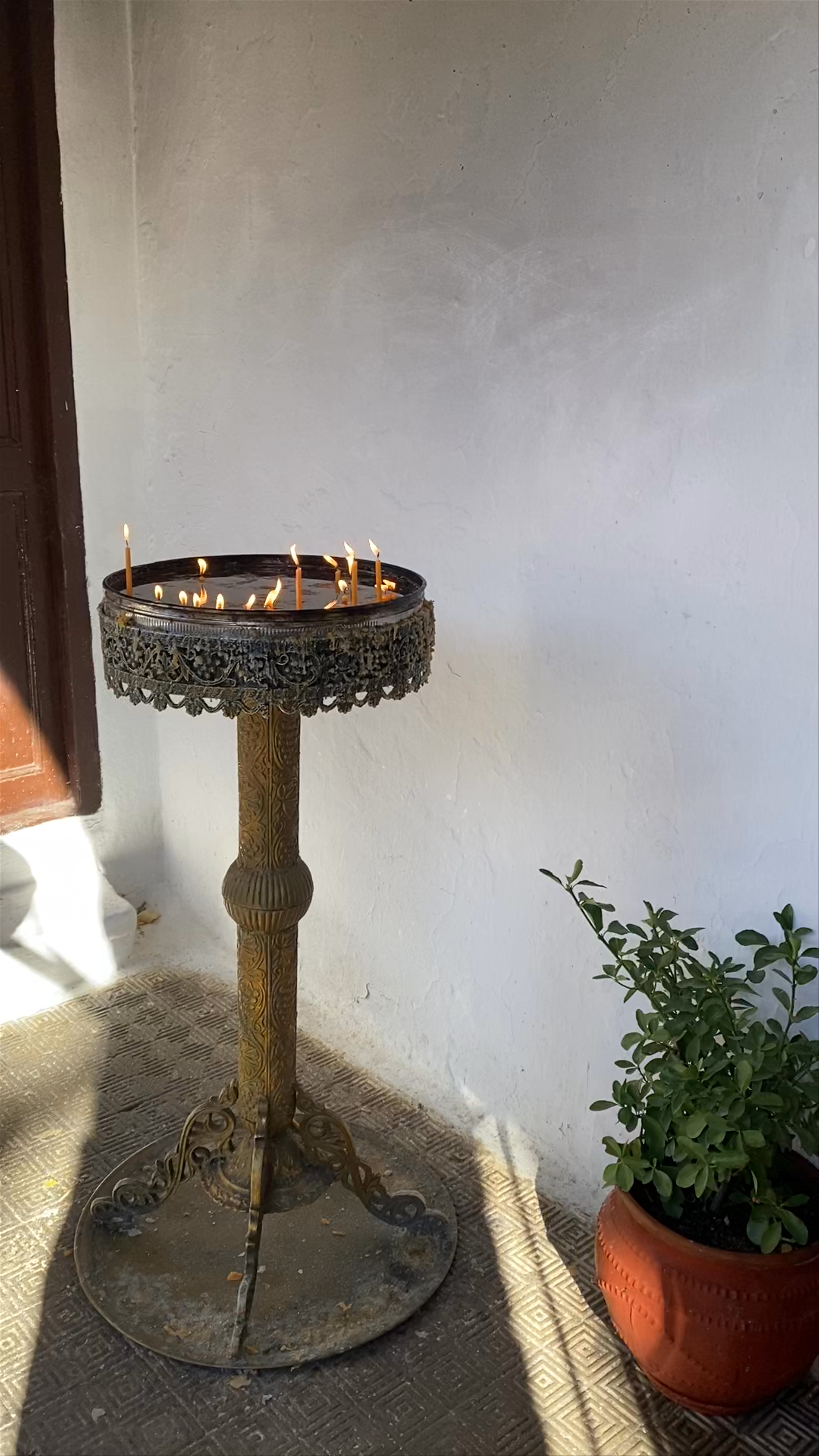 Ιερός Ναός Αγίου Παντελεήμονα: Spiritual Serenity in Panteleimonas, Greece