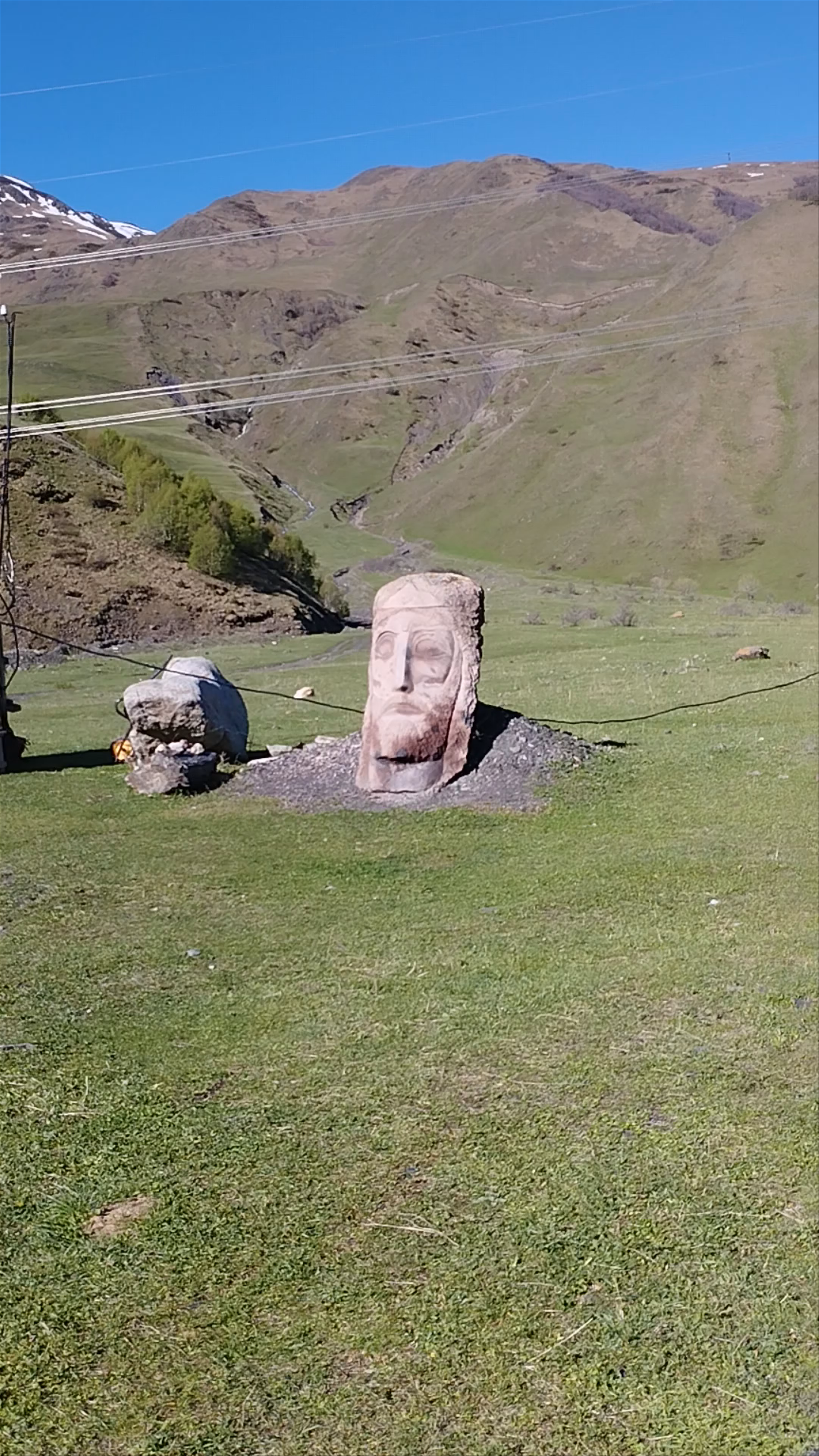 Gigantic Sculptures by Merab Phiranishvili in Sno, Georgia