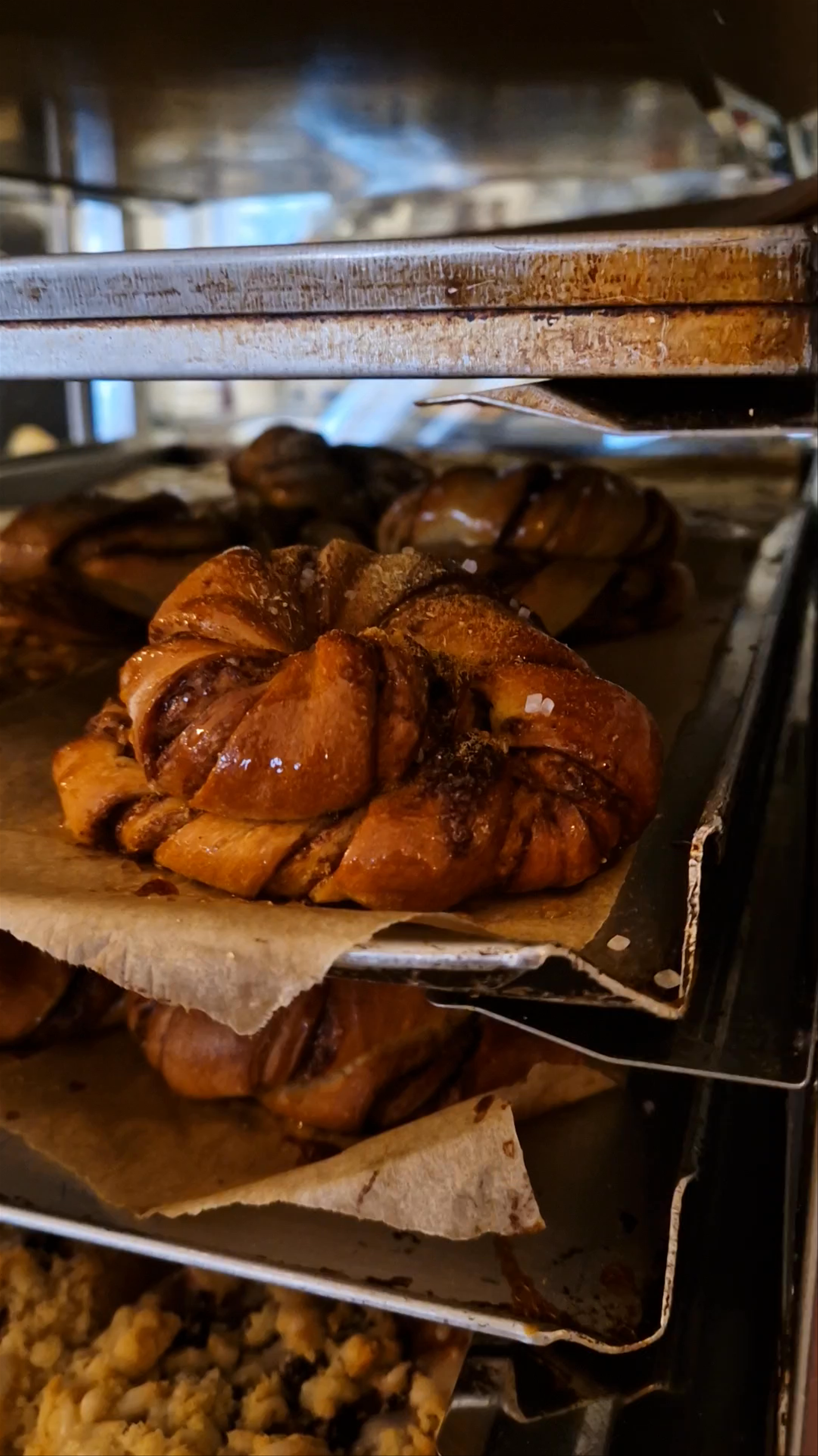 eter — vegan bakery & speciality coffee