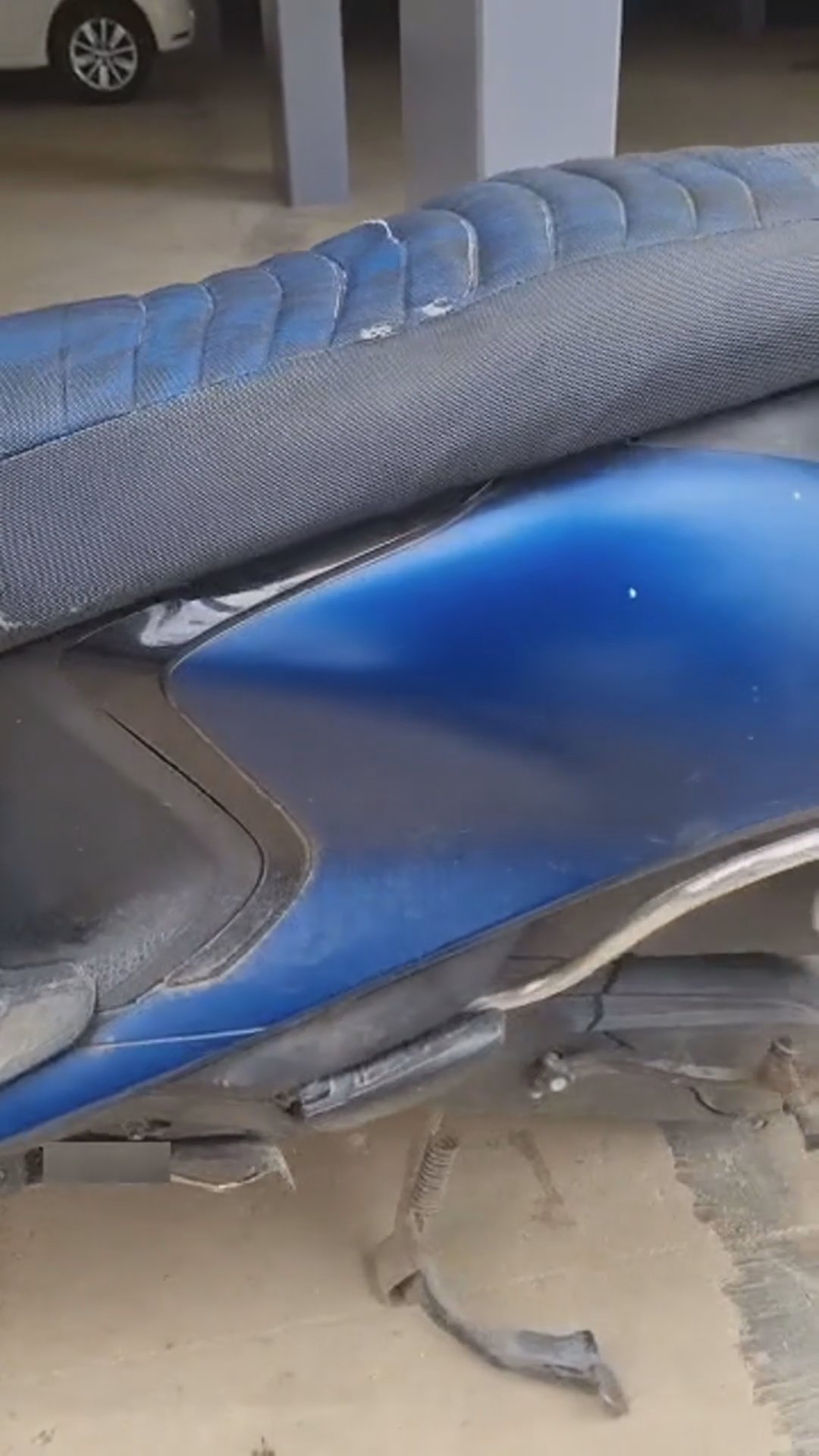 Walk-around video thumbnail