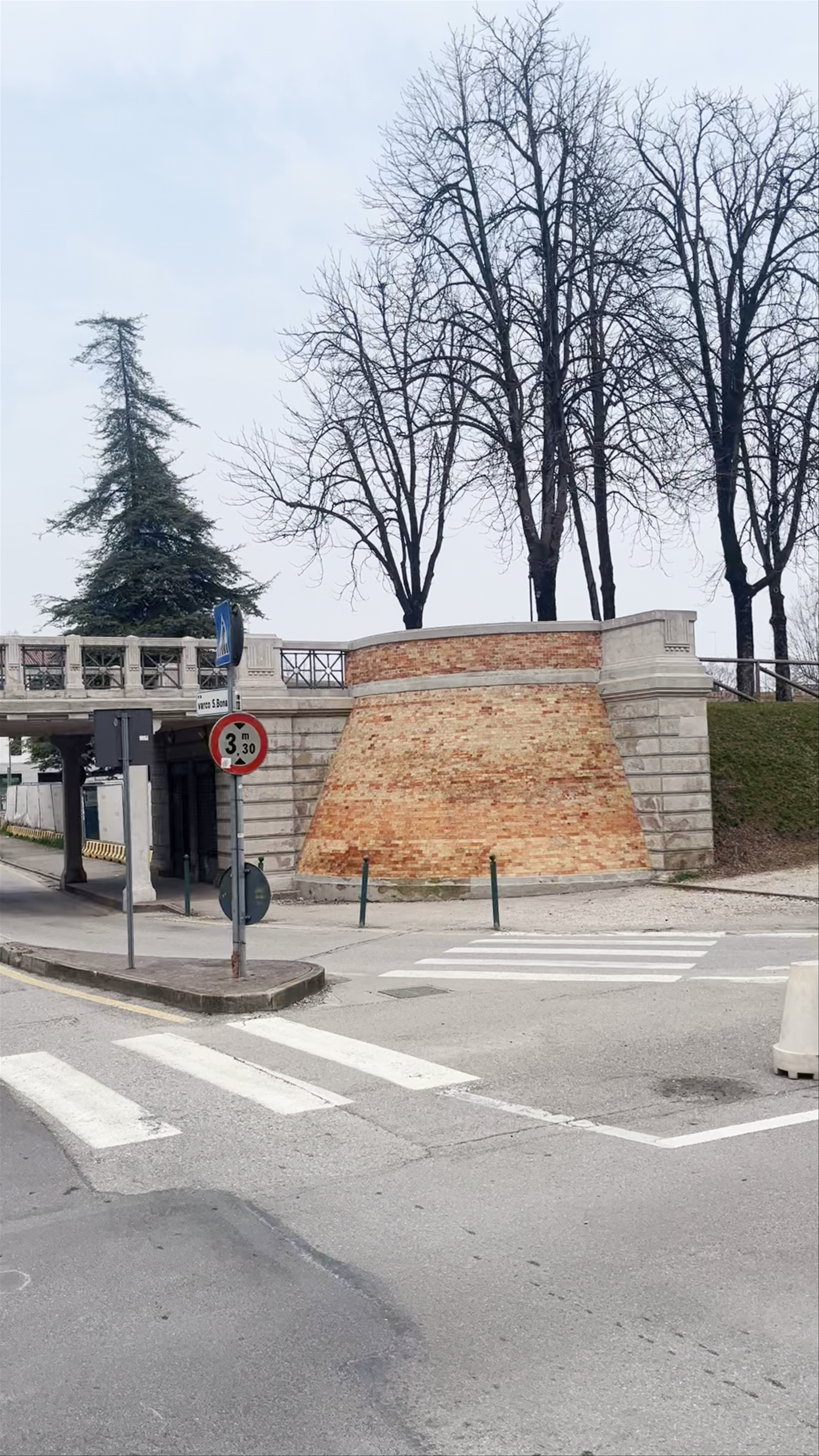 Porta Fra' Giocondo