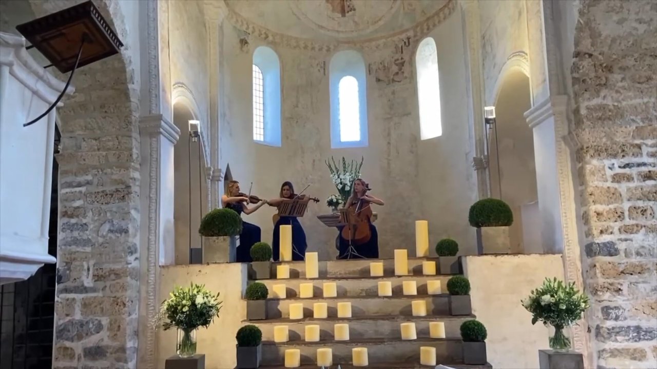 Aquarius Strings - Live in Switzerland - video 5