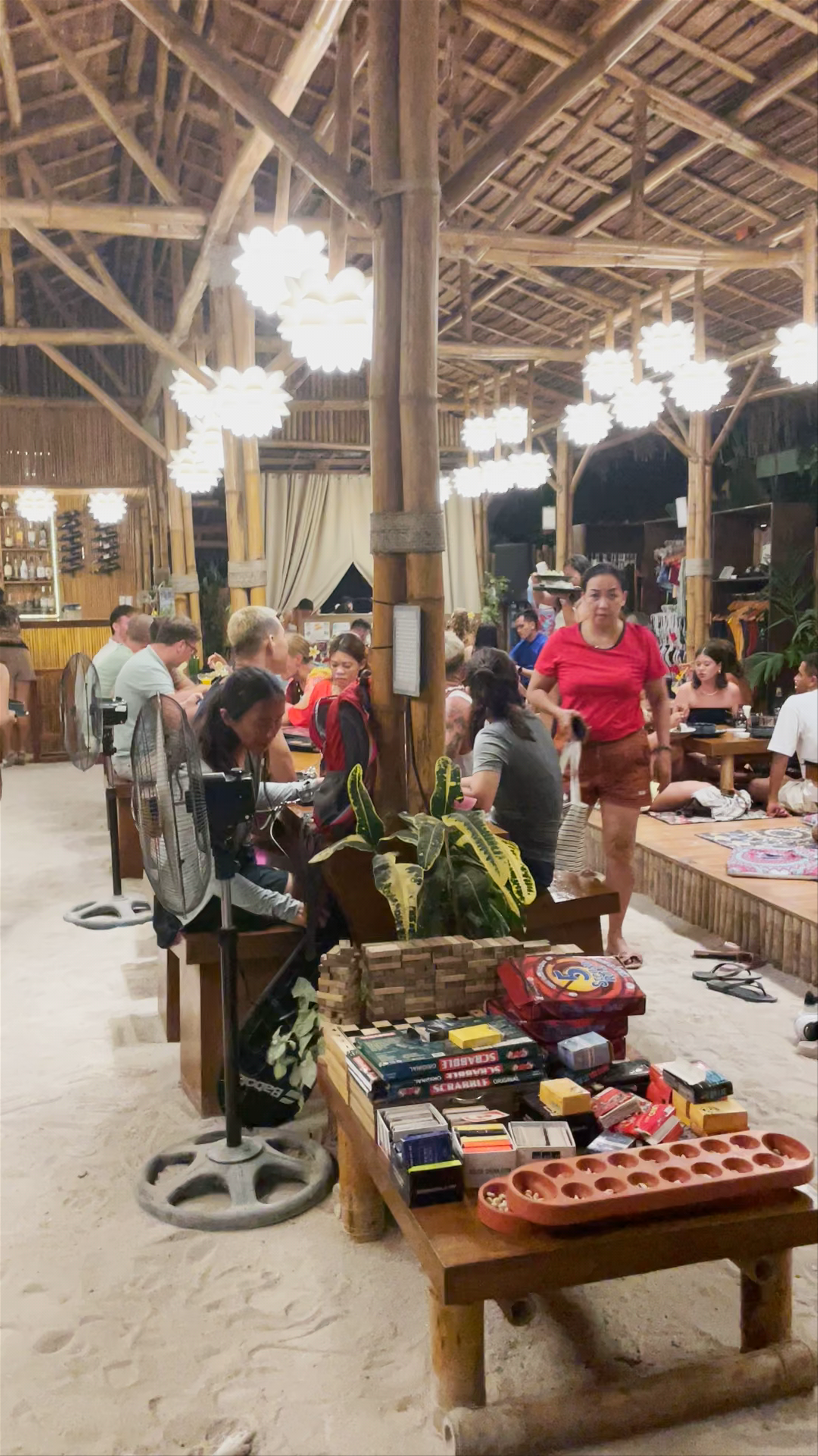 Tipsy Bar: Vibrant Nightlife and Island Vibes in Siquijor, Philippines