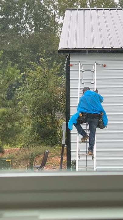 Statewide Seamless Gutters - Quote sent in 30 min.  Scheduled installation 3 days later. Completed the install in the rain - amazing.  Recommend this business! - Gutter Services Near Me - Sanford, North Carolina