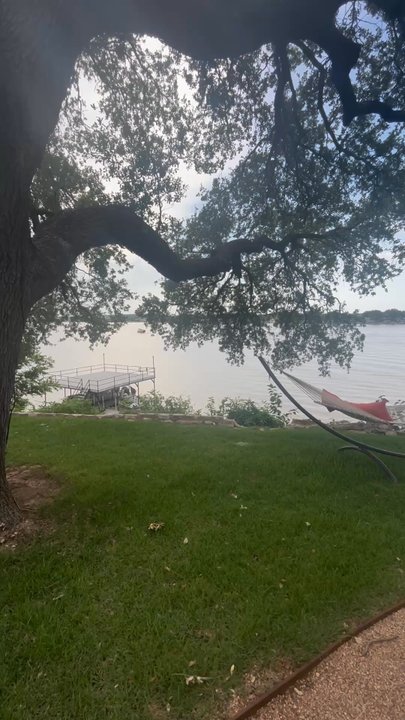 Inn On Lake Granbury - Hotels Near Me - Granbury, Texas