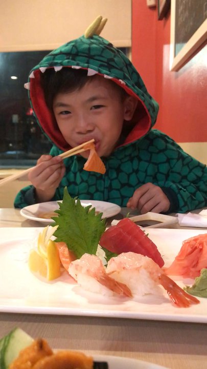 Fuji - Leo loves the salmon sashimi the most while romeo love the tuna - Japanese Near Me - Quincy, Massachusetts