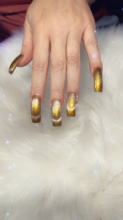 Nail By Sarah - Eyelash Service Near Me