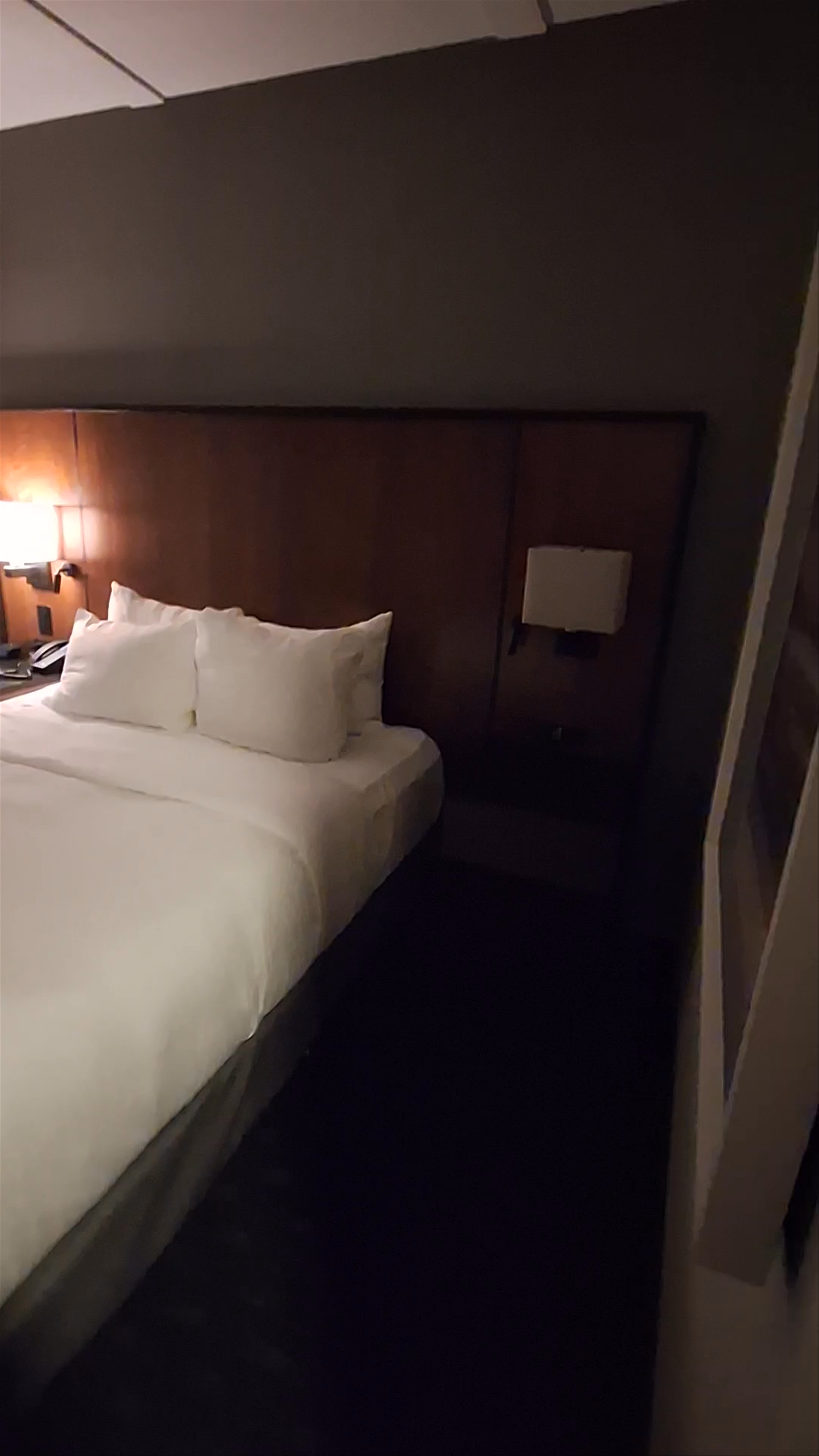 DoubleTree by Hilton Montreal Airport