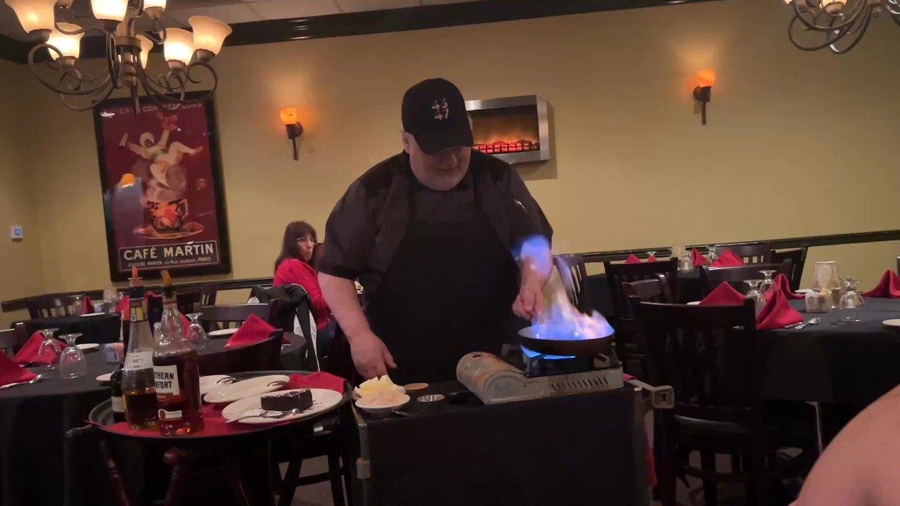 Vincente's Restaurant - Bananas Foster table side preparation - Italian Near Me - Wilmington, Delaware