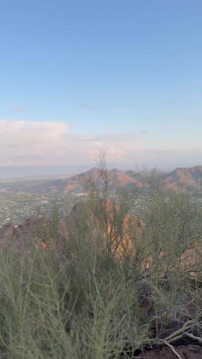 Camelback Mountain - Parks Near Me - Phoenix, Arizona