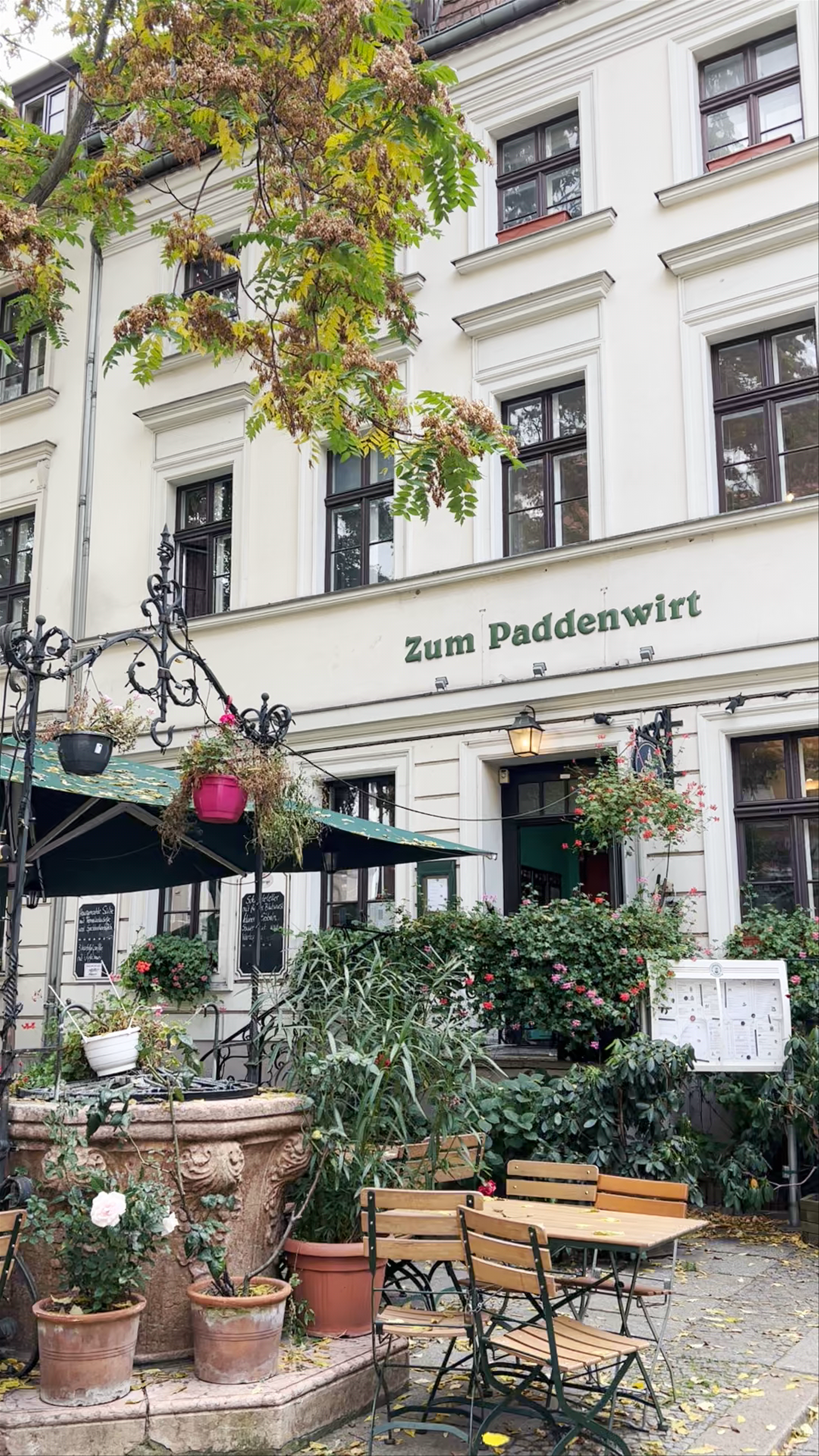 Enchanting Stroll Through Nikolaiviertel, Berlin's Historic Heart
