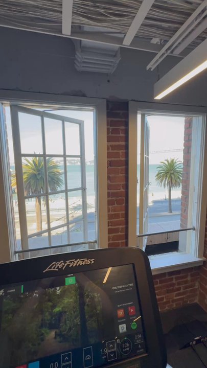 Embarcadero YMCA - Nice view of the bridge/embarcadero while walking on the treadmill - Gyms Near Me - San Francisco, California