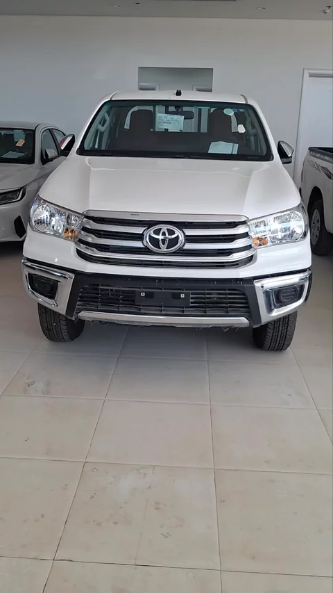 تويوتا هايلكس GL2 2024