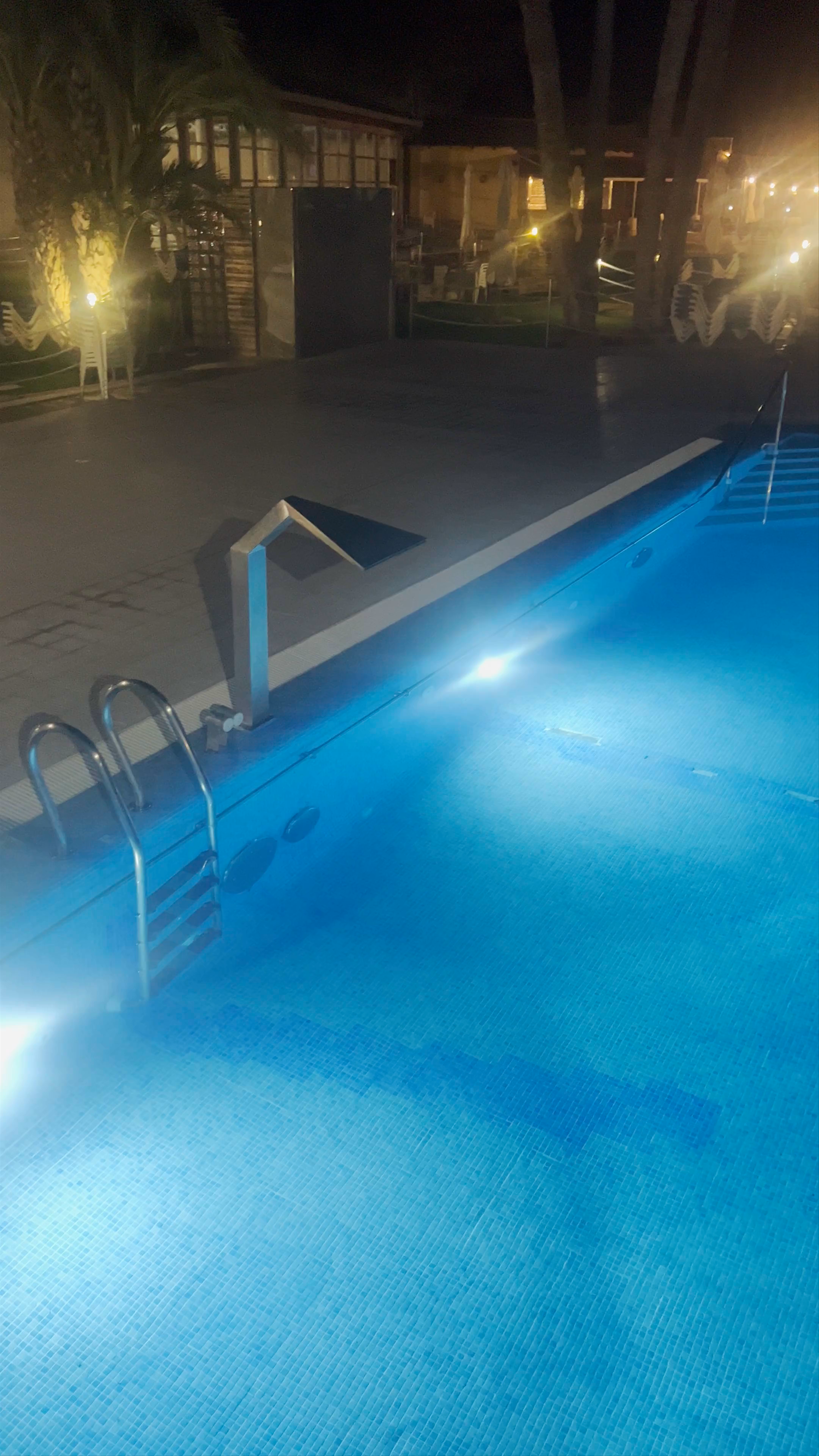 Nighttime Serenity at Spa Piscinas y Circuito Balnea - Balneario de Archena