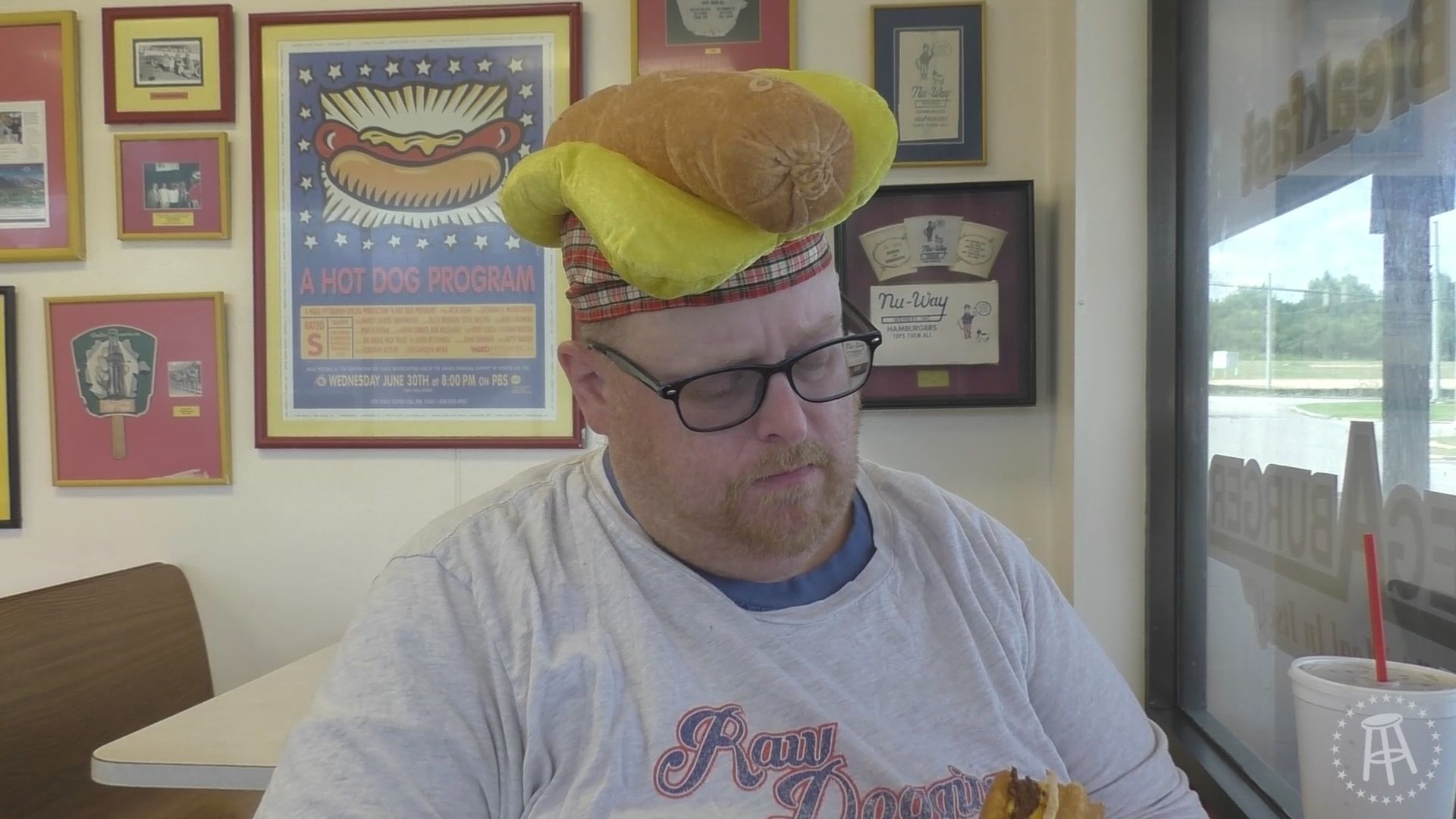 Raw Dogging at Nuway Weiners in Macon, GA