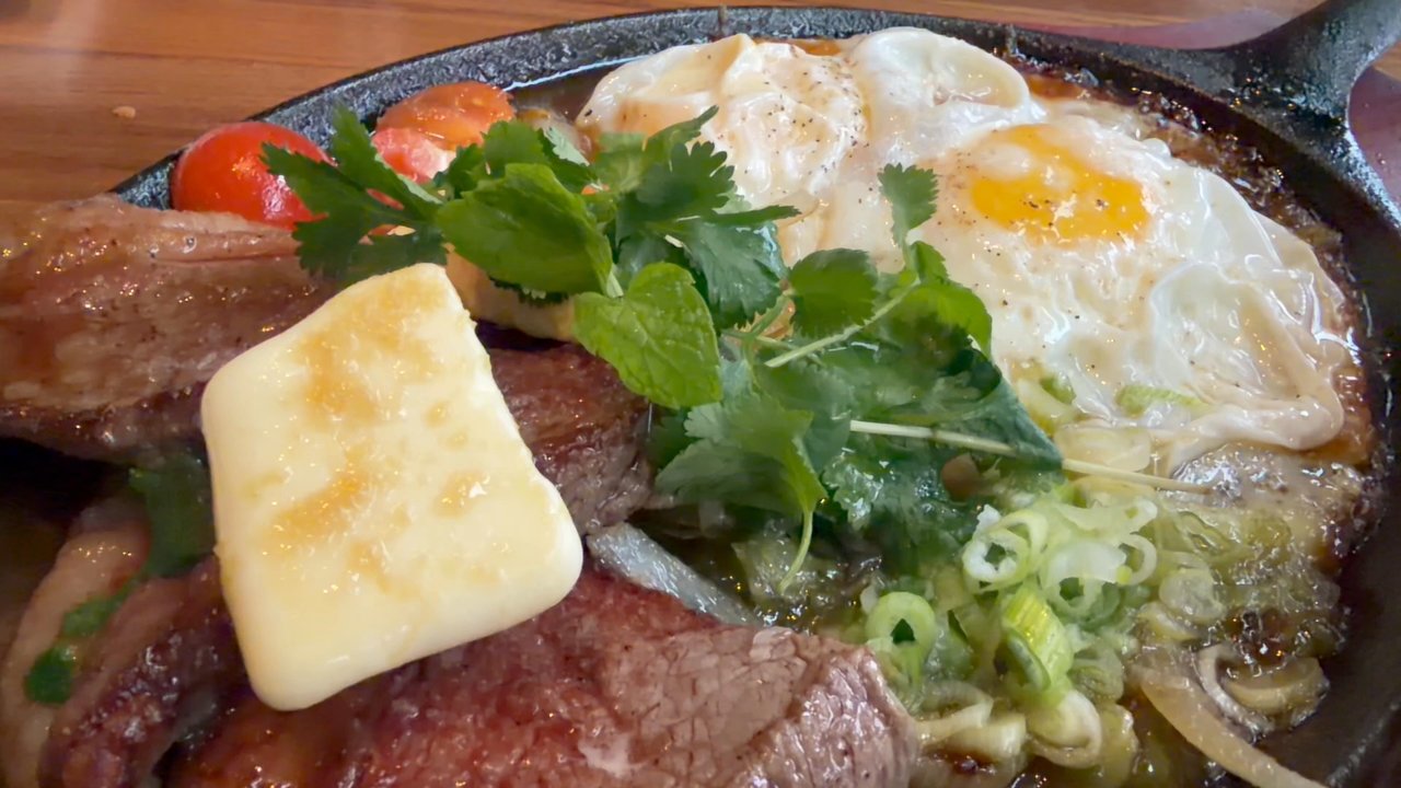 Ramie - Sizzling away! - Wine Bars Near Me - Seattle, Washington