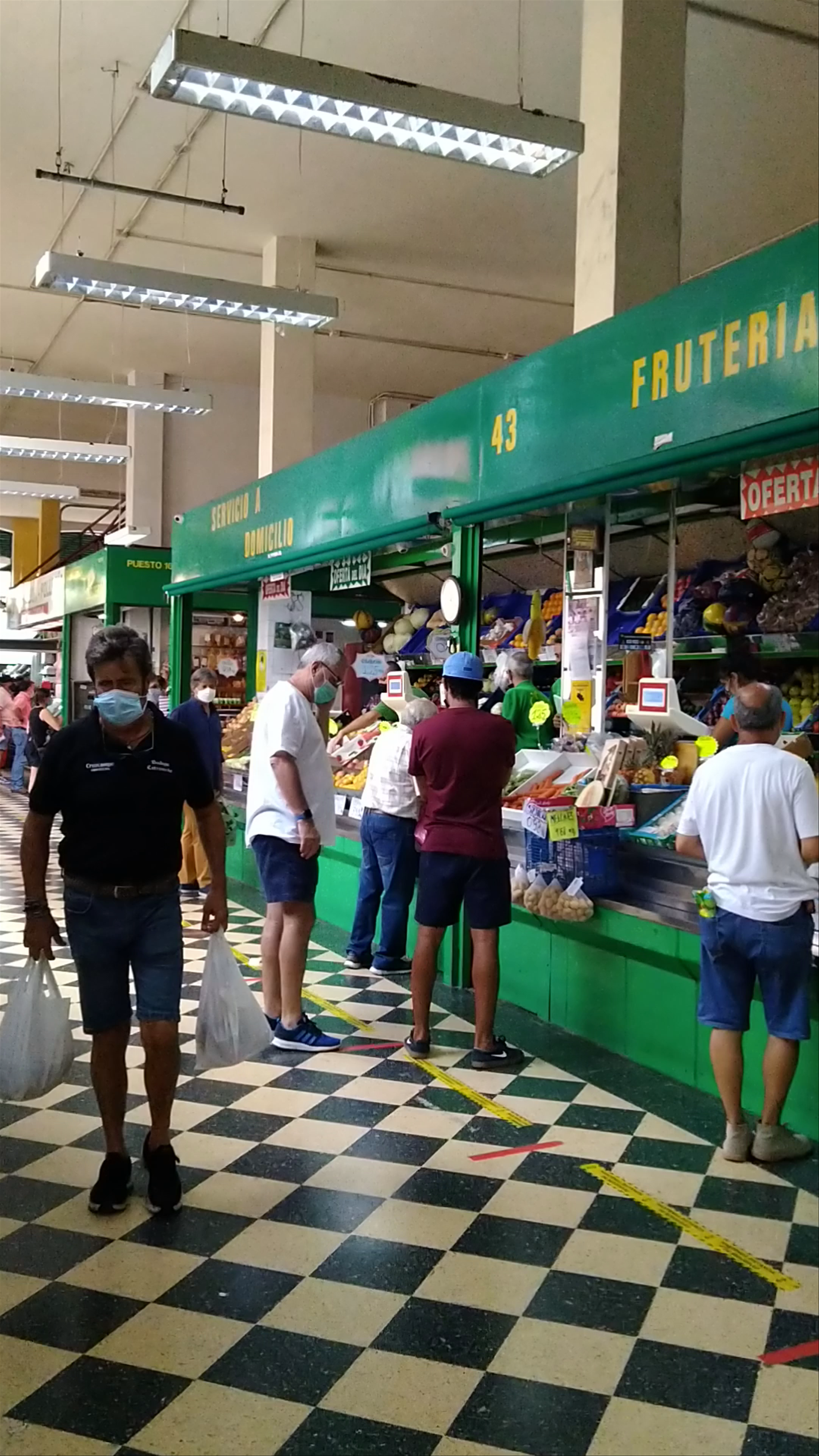 Mercado Central De Las Palmas: Colorful Market Life in Gran Canaria