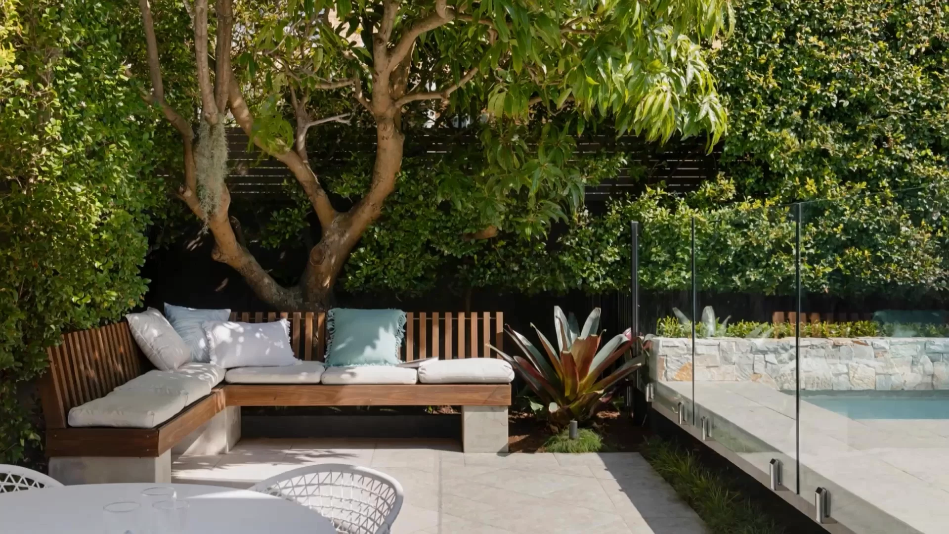 Expert garden maintenance and hedging at a formal Bellevue Hill garden, Sydney