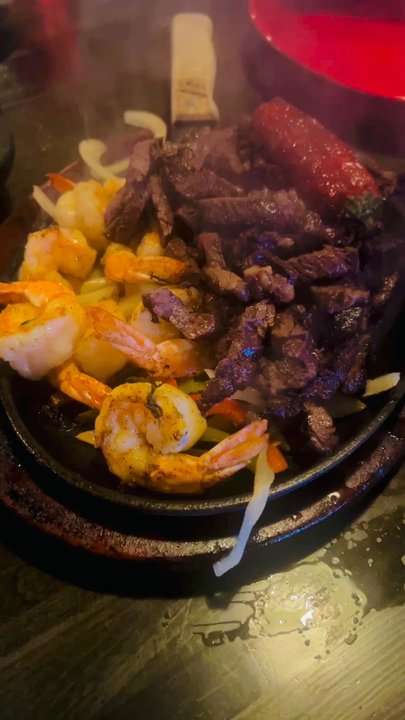 Julio's Mexican Cantina - Beef and shrimp fajitas for two - Mexican Near Me - Tomball, Texas